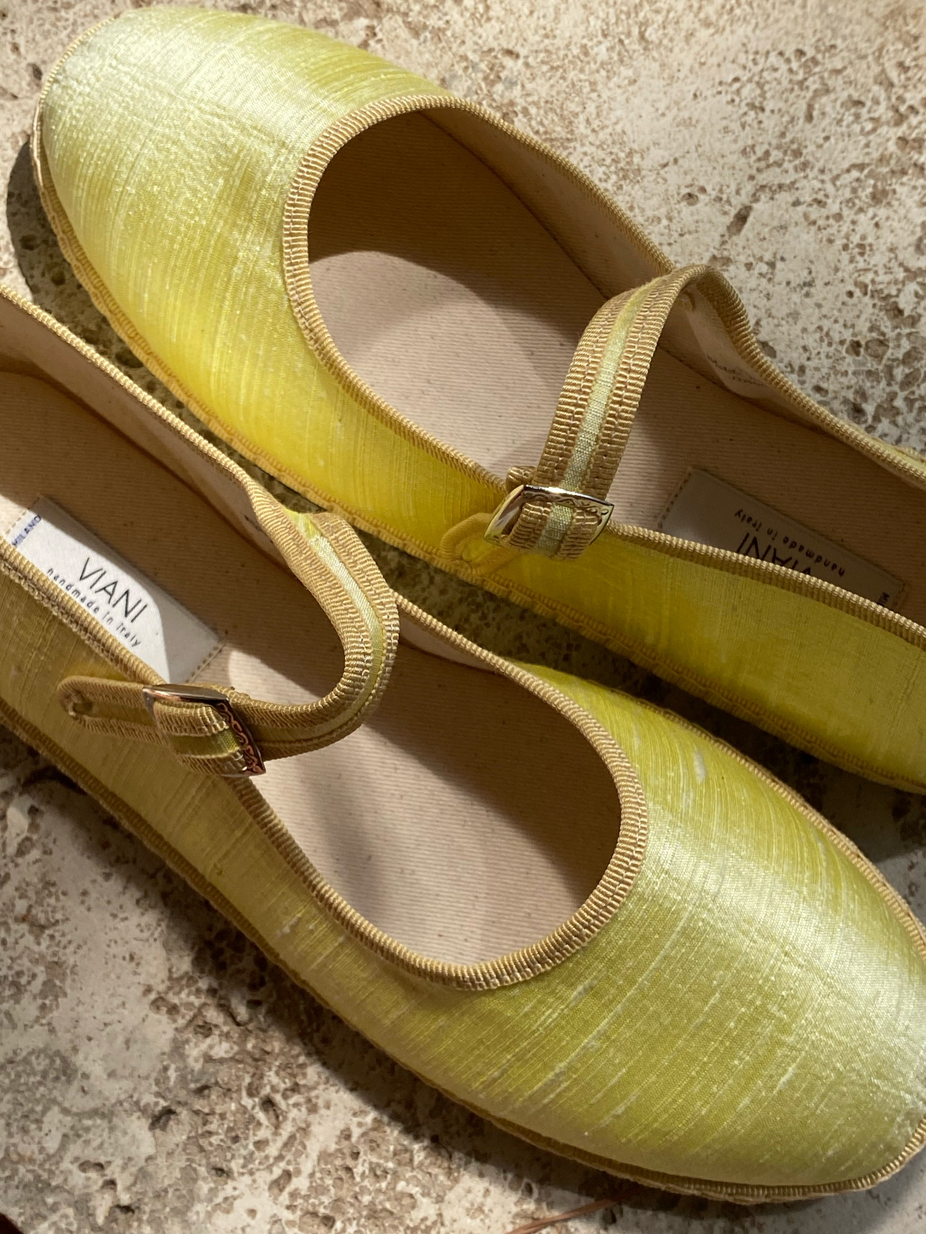 Butter Shantung Mary Jane Friulane | Size 42